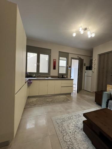Artemis Guesthouse