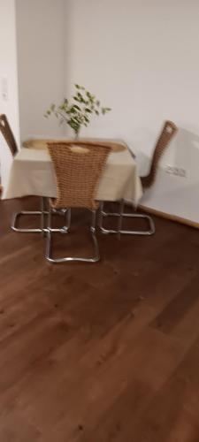 Ruang duduk di Ländle-Appartement