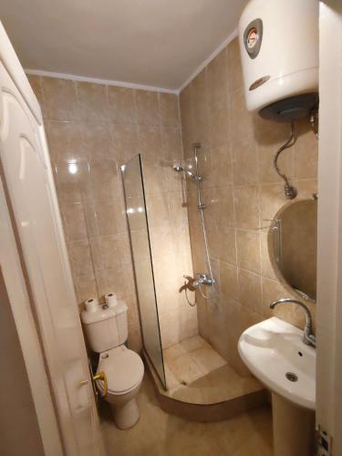 Koupelna v ubytování KR Hotel