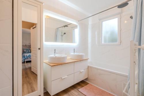 Ένα μπάνιο στο Appartement Disneyland Montevrain 77