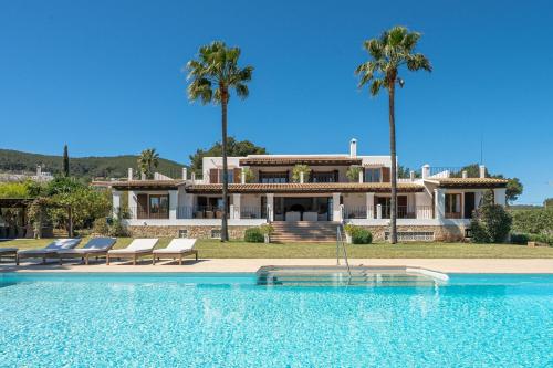 Gambar di galeri bagi Villa Des Riu di Santa Eularia des Riu