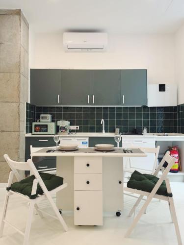 Apartment 1 City of Arts and science Fast Wifi 1