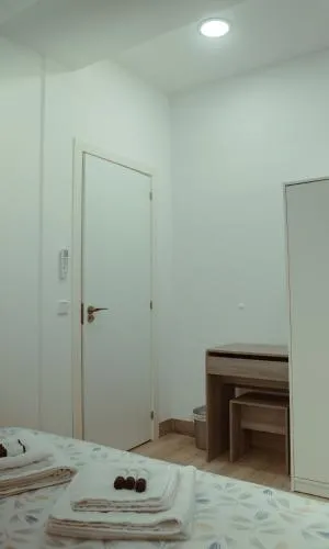Only for Women Hostel Madrid-Sol photo 6