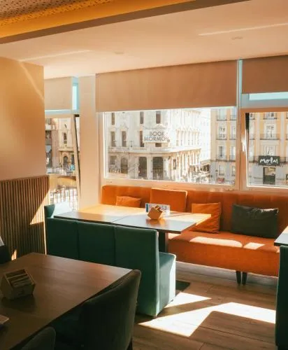 Only for Women Hostel Madrid-Sol photo 18