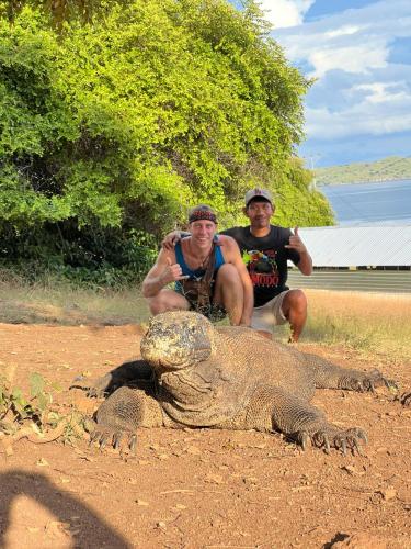 Tetamu yang menginap di Bajo Komodo Homestay