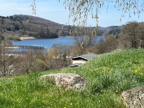 Φωτογραφία από το άλμπουμ του Appartement 4 pers vue lac Raviège σε La Salvetat