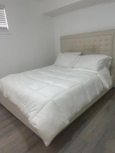 Φωτογραφία από το άλμπουμ του 2bedroom, 2bed day light Suite in a nice and secured neighborhood σε Prince George