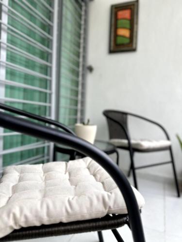 Area soggiorno di Belive 01 Condo in Santiago, the heart of the city