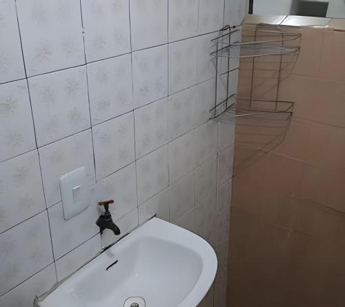 Bilik mandi di Osascoflats - Flats Mobiliados no Centro de Osasco