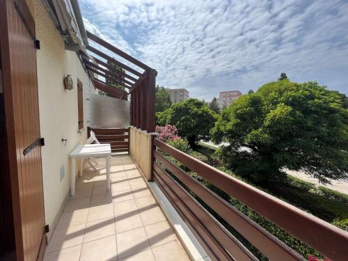 Appartement charmant proche plage et parking - FR-1-494-208