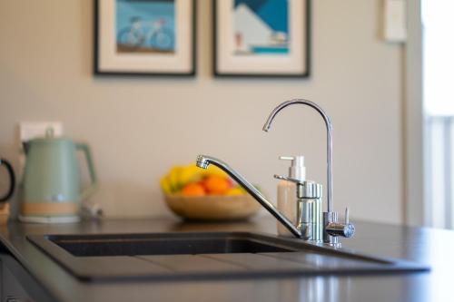 ภาพในคลังภาพของ Mountainview Escape - Te Anau Holiday House ในเทอาเนา