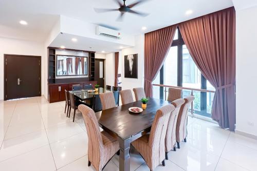 Posezení v ubytování Luxury Villa Putrajaya 39 - Smarthome
