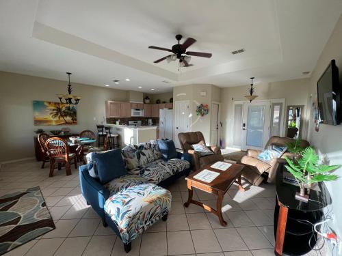 Φωτογραφία από το άλμπουμ του One-story condo near South Padre Island σε Laguna Vista