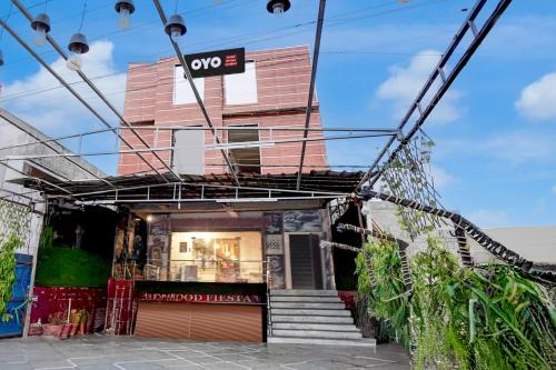 Φωτογραφία από το άλμπουμ του Hotel O R K Inn Chakeri σε Κανπούρ