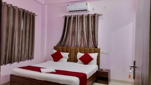 Fotografie z fotogalerie ubytování Hotel O Velvet v destinaci Nalmatha