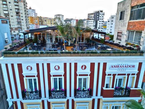 El edificio en el que está el hotel