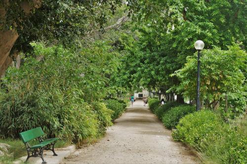 Κήπος έξω από το Casa Makda