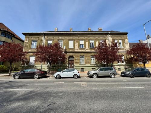Fotografie z fotogalerie ubytování Central 13 Apartman v Győru