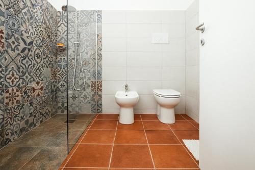 A bathroom at Camurria Sicilian B&B