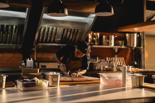 Clientes alojados en Titik Dua