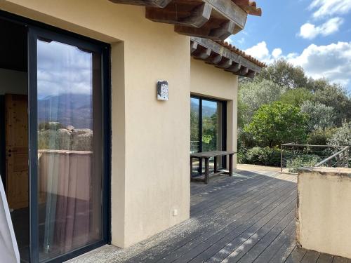 Μπαλκόνι ή βεράντα στο Altana - Wifi - View - Terrace - Central