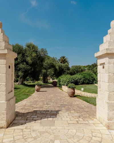 Κήπος έξω από το San Tommaso Hotel
