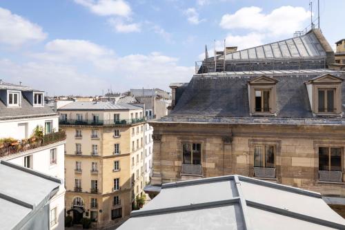 Korner Louvre
