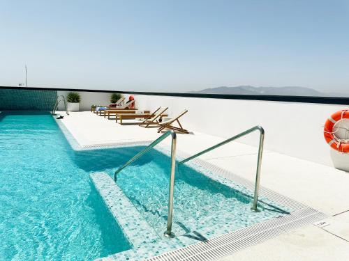 Luxury 3 bed apartment 26 Floor in Malaga photo 43