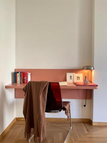 Quaint & Central Acropolis apartment