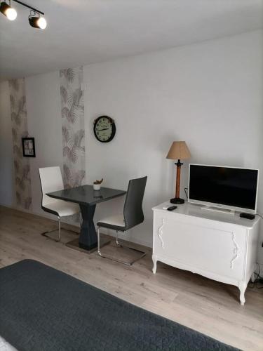 Apartments Dora 2