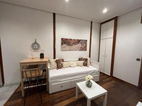 Coqueto y práctico apartamento en Sol