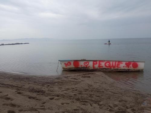 VENEZIOLA SUNSET BEACH, sea, pool, soccer court, garden & barbecue