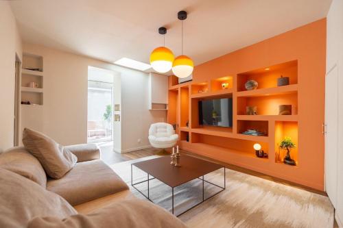 Small townhouse Roucas