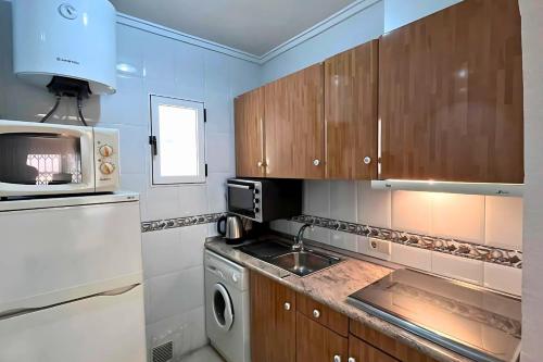 Charming flat with swimming pool 500 m from Playa del Cura!