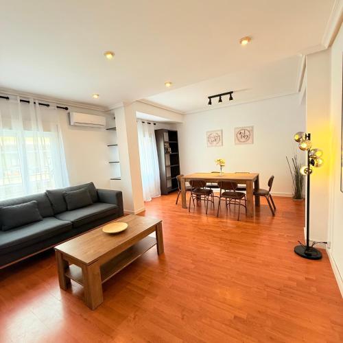 Travel Habitat Mestalla