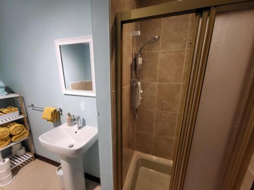 Salle de bains dans l'établissement Mullaghmore Holiday Home
