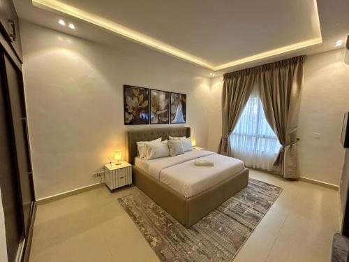 Lova arba lovos apgyvendinimo įstaigoje 3 Bedroom Perfectly Furnished apartment in Ikoyi