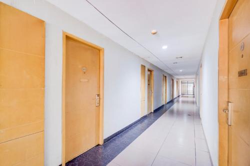 Gallery image of Dancenter Manggis Inn Near UMS Stadion in Jakarta