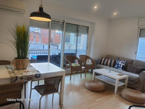 Posedenie v ubytovaní Precioso apartamento a menos de 100m de la playa