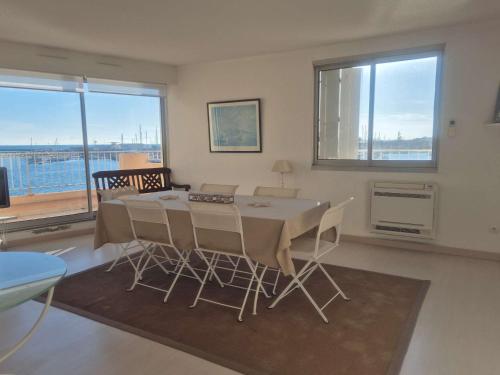 Appartement 3 pièces - Vue sur port - CAP D 'AGDE CT345-029