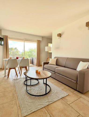 DOMAINE LOU BEL AZUR - Sérénité