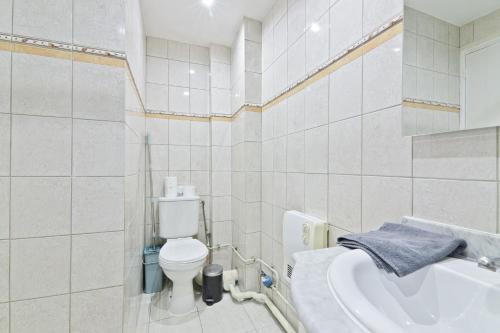 Studio Apartment Quartier Austerlitz Free Netflix