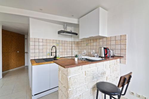 Studio Apartment Quartier Austerlitz Free Netflix
