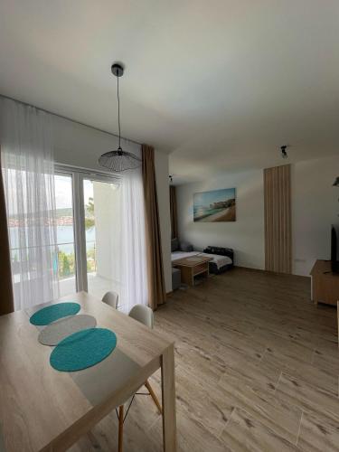 Apartman Seaesta Nika