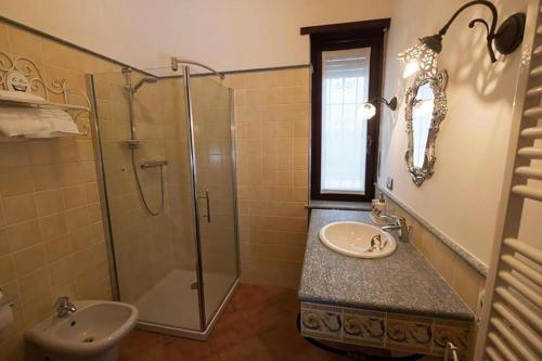 Un baño de Villa Bordone - Country House