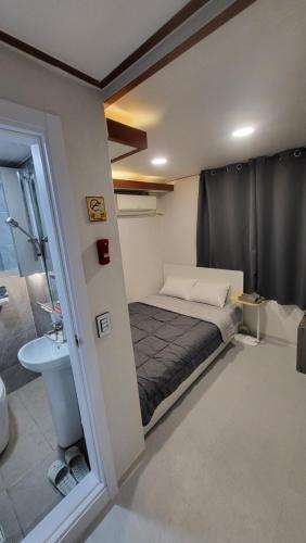 Ένα μπάνιο στο 서울역 용산 남산뷰 계림