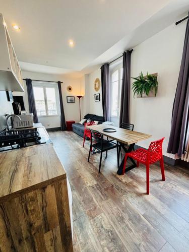 Grand Studio avec vue sur le Vieux Port
