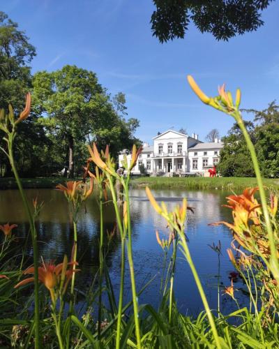 Dwór Podstolice - House of Rosenthal