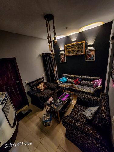 カラチにあるImperium luxeのギャラリーの写真