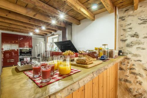 Photo de la galerie de l'établissement LA LAURENTINE charme et calme en Haute-Savoie, à Saint-Laurent